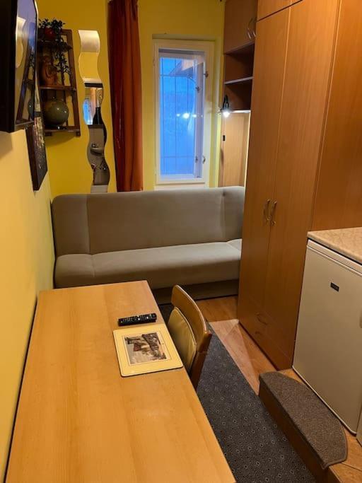 Tiny Private Apartment In Central Buda. Budapeşte Dış mekan fotoğraf